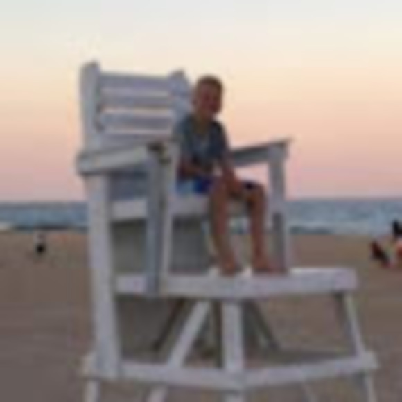 Meet your Posher, Sampo - Picture 1 of 1